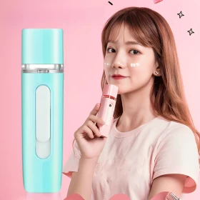 بخاخ مرطب للوجه و باور بانك