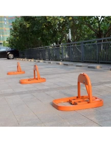 قفل موقف سيارات حديد – حاجز قابل للطي يدوي (69 × 50 × 45 سم)