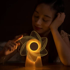 مضرب كهربائي لقتل البعوض قابل لإعادة الشحن مزود بضوء الأشعة فوق البنفسجية وقاعدة شحن USB